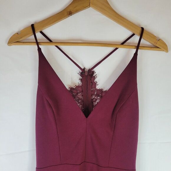 ASTR The Label Burgundy Lace Details Sleeveless Dress - Picture 3 of 8